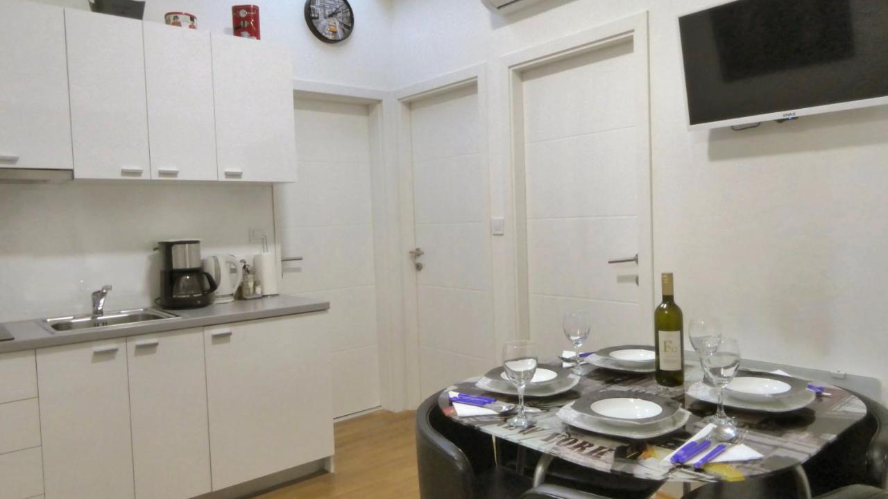 F12 Apartments Zagreb Bagian luar foto
