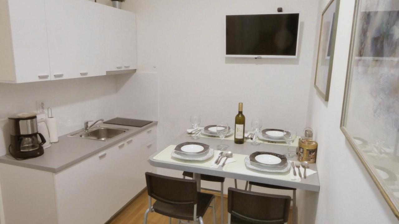F12 Apartments Zagreb Bagian luar foto